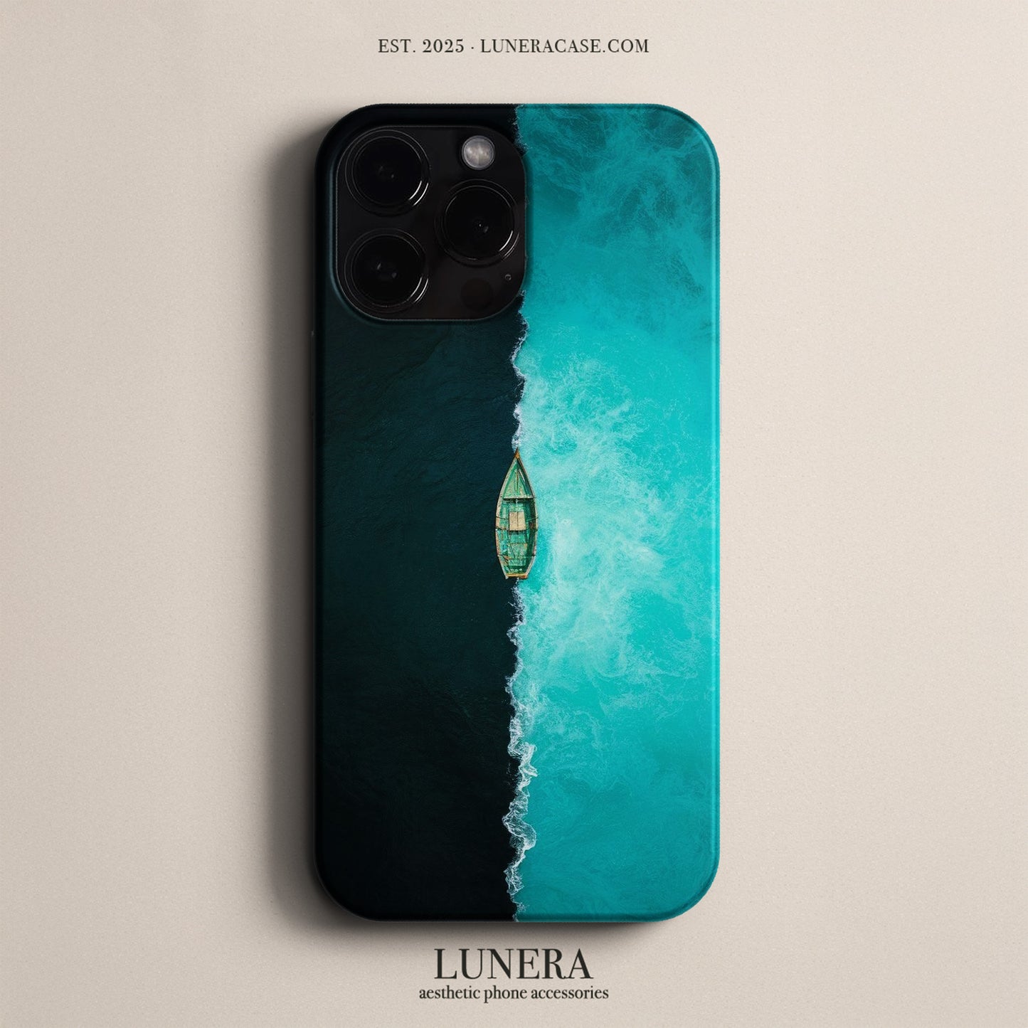Lunera "Between Worlds" Tasarım Telefon Kılıfı - Sanatsal & İllüstrasyon Kılıflar Serisi