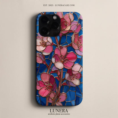 LUNERA ‘Bloom Glass’ Case – Vitray Çiçek Desenli Sanatsal Estetik Telefon Kılıfı