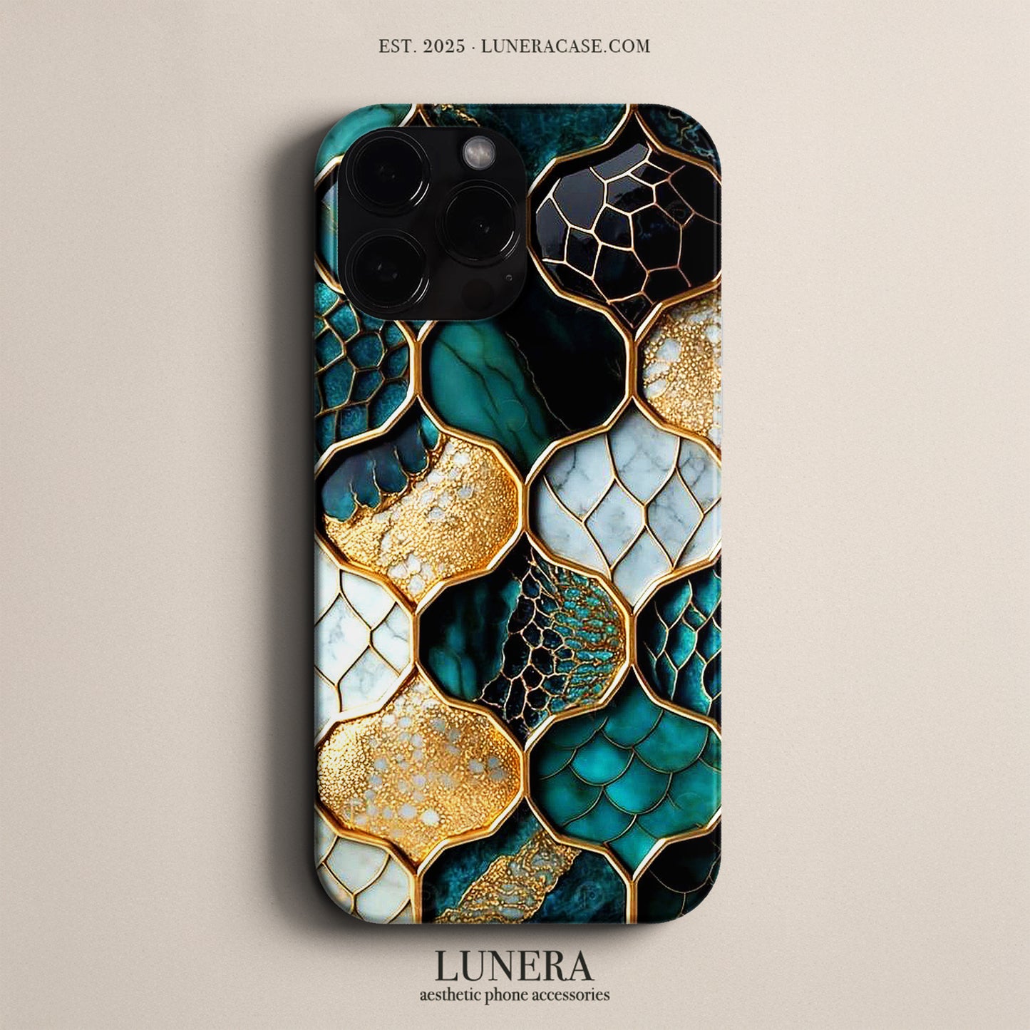 Lunera "Emerald Mosaic" Tasarım Telefon Kılıfı – The Vitray Collection