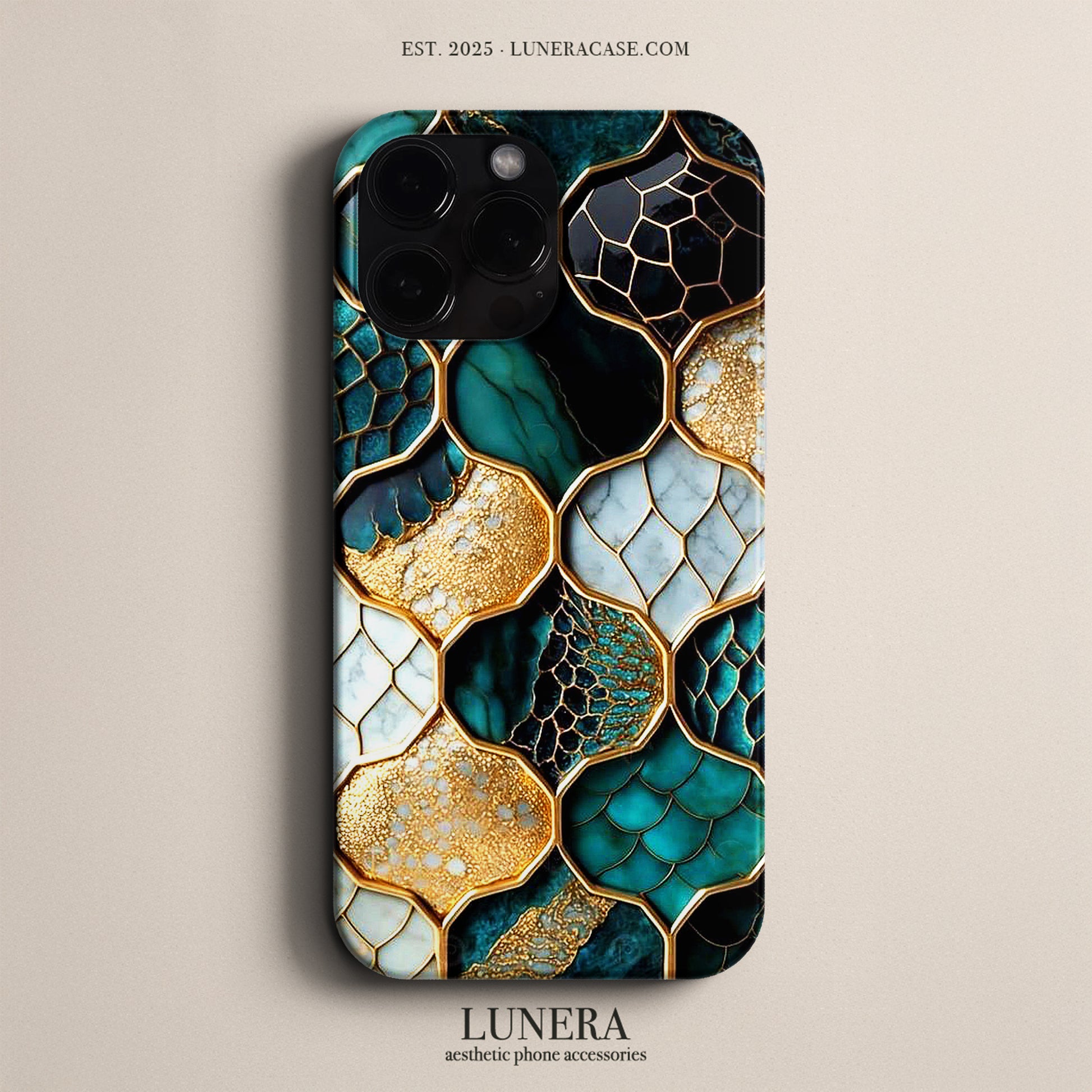 Lunera "Emerald Mosaic" Tasarım Telefon Kılıfı – The Vitray Collection